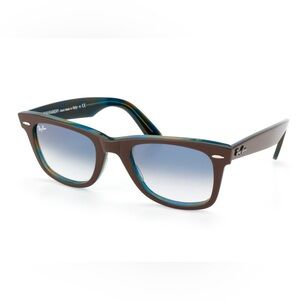 Ray-Ban Wayfarer Sunglasses